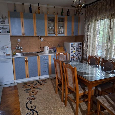 Apartman 巴伊纳巴什塔 外观 照片